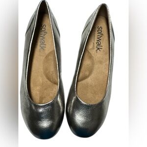Softwalk Sonoma Metallic Silver Leather Ballet Flats Size 7.5 Wide NWB